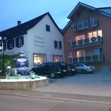 Gasthaus-Pension Fischerkeller Randegg Exteriér fotografie